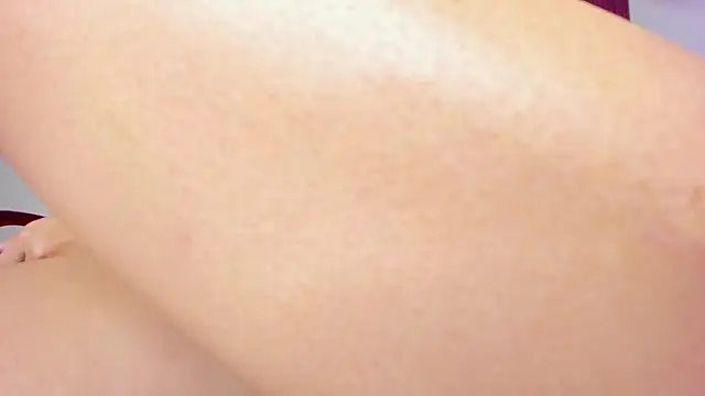 sarah_cleir's cam snapshot