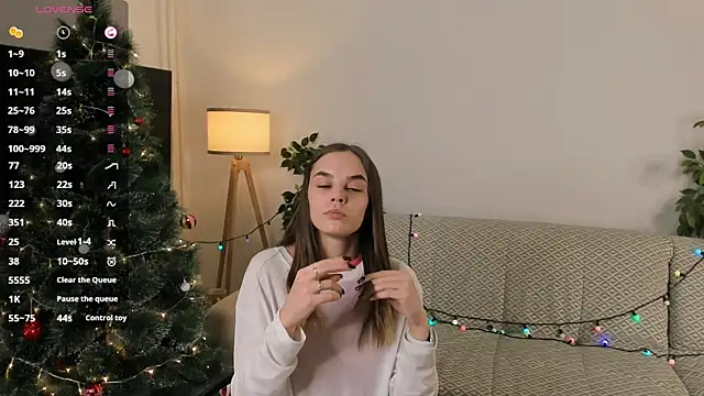 KarriVoisinet's cam snapshot