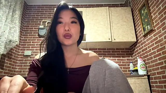 EmmaLeexth's cam snapshot