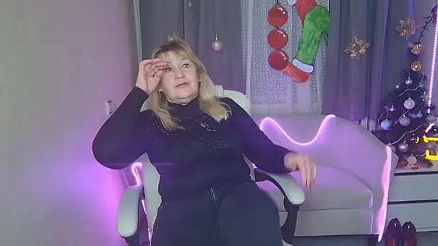 EmmaEllison's cam snapshot