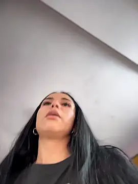 Naatalia live sex cam