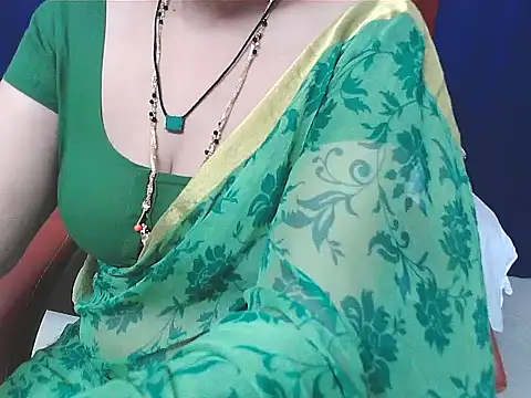 sunitha-3's cam snapshot