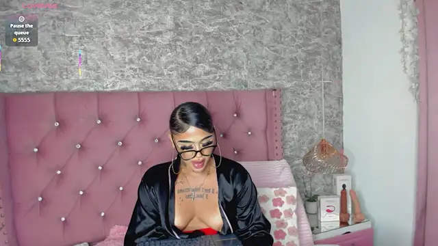 Mia_Jansen live sex cam