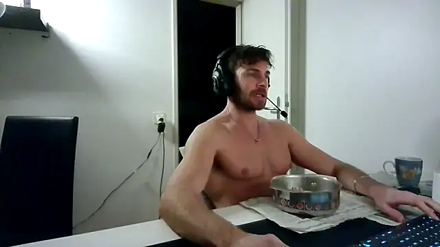 alpha-hunk live sex cam