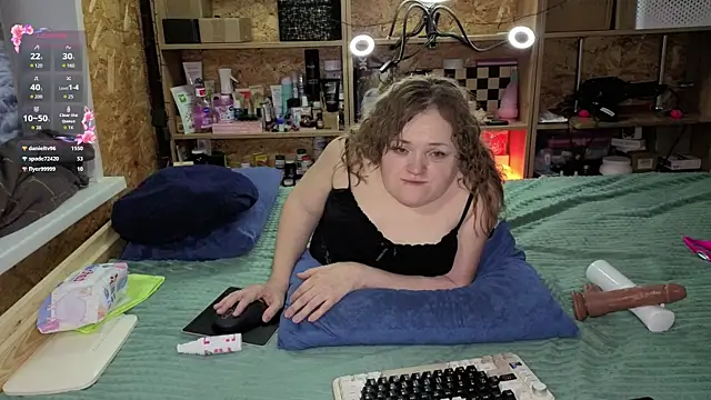 MiniNatalie live sex cam