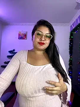 MiiaaJoness live sex cam