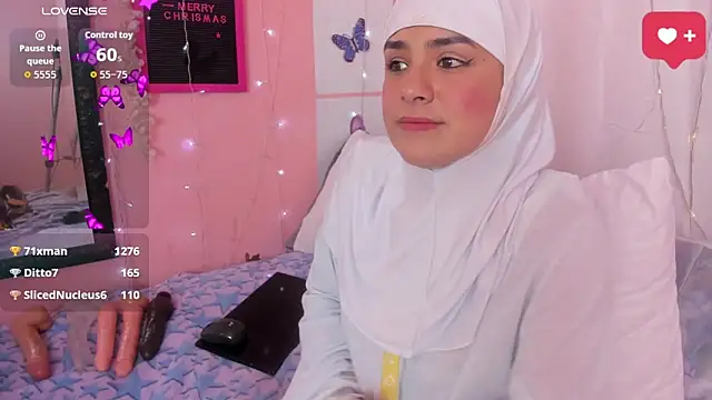 AliaAsad's cam snapshot