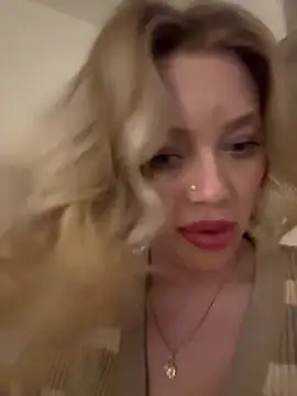 blissdimicco's cam snapshot