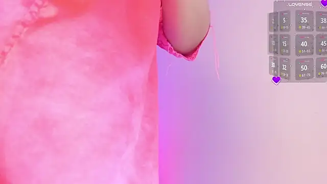 Brittany_cute18's cam snapshot