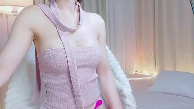 QueenZiii live sex cam