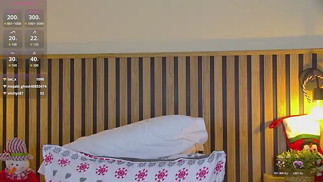 emma_morales_'s cam snapshot