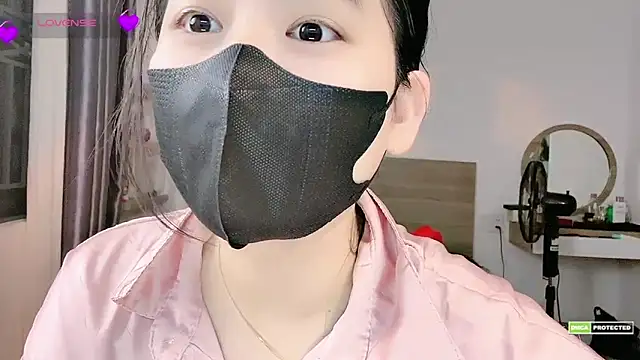 _Lov_Lynh's cam snapshot