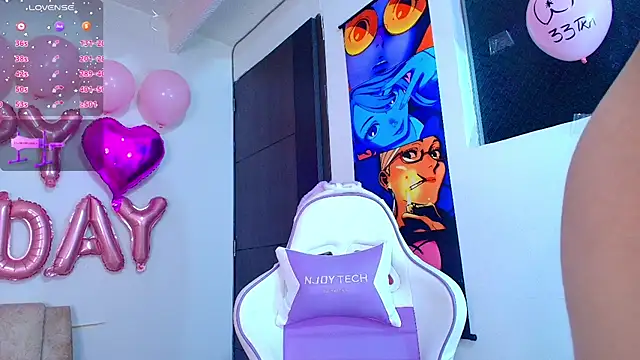 Bennuluspeach_'s cam snapshot