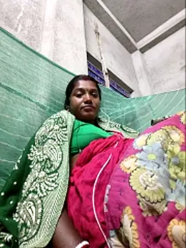 vipmonalisha's cam snapshot