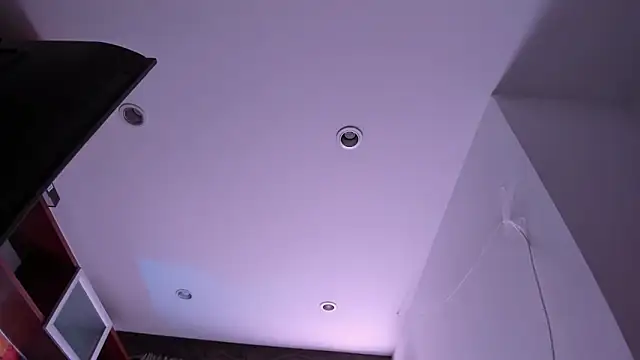 TyagoRoberts live sex cam