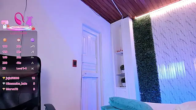 AidaJones's cam snapshot