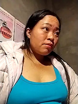 AlilaK2's cam snapshot