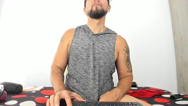 JULESLAKES's cam snapshot