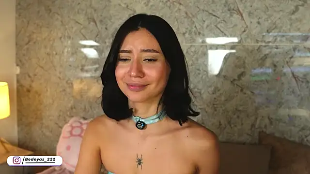 alison222_'s cam snapshot