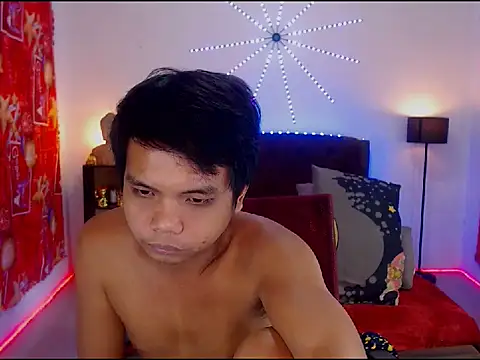 XExtraServiceManX live sex cam