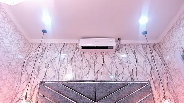 DIRTY_MIIA_'s cam snapshot