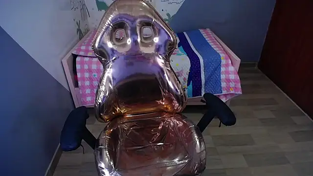 sophiia_t's cam snapshot