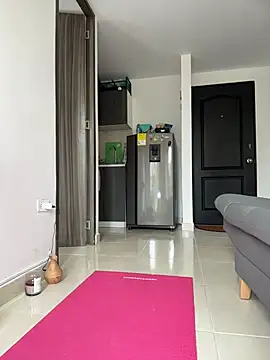 Bella_Smiith_'s cam snapshot