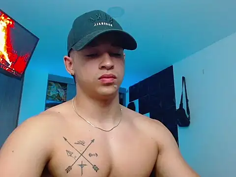 adam_keith's cam snapshot