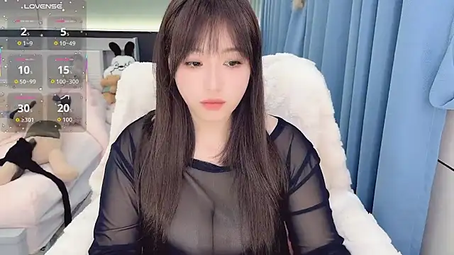 Liuyifei2005 live sex cam