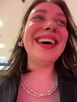 lucy-joy live sex cam