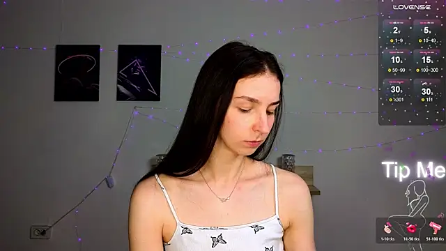 Made_for_Love's cam snapshot