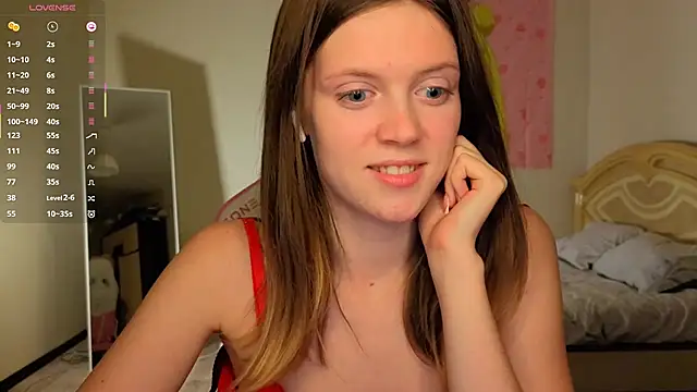 VibeQueenLucy's cam snapshot