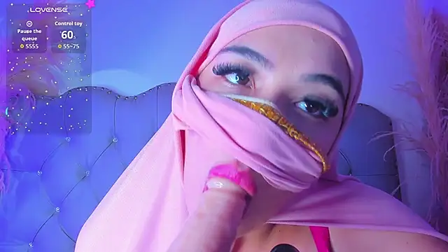 Tahiraa_'s cam snapshot