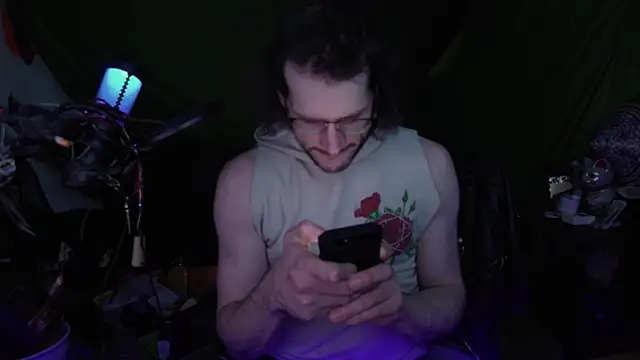 MasterDaddyCool's cam snapshot