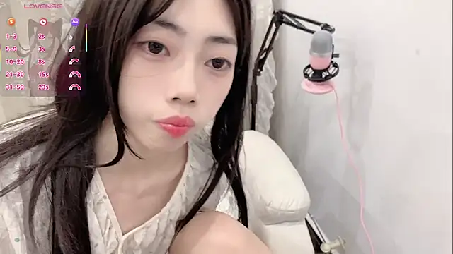 tuantuanle live sex cam
