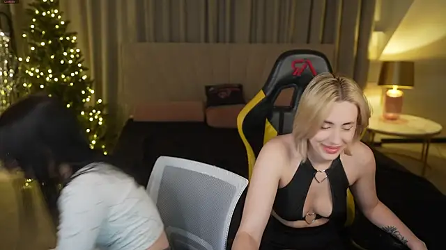 Kara_cat live sex cam