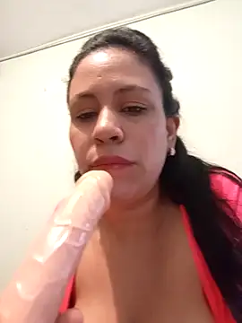 LeilaTaylor's cam snapshot