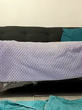 Meganmilk1 live sex cam