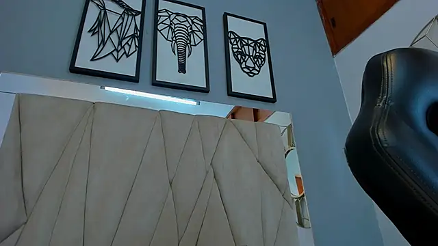 adams_bobby live sex cam