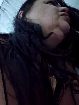 littleRikka's cam snapshot