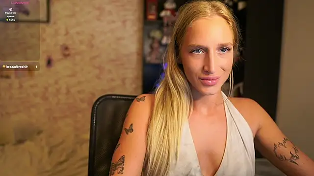 Nicolette__Shea_'s cam snapshot