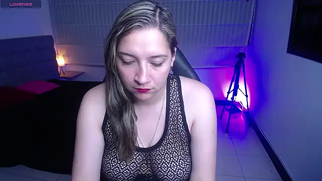 Agatha_bellucci_'s cam snapshot