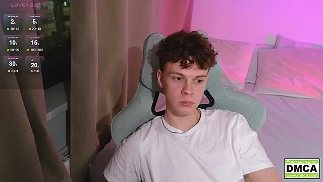 cute_thomas live sex cam