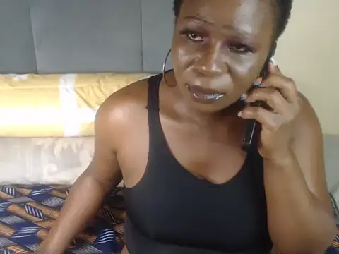 Chocolatebae86's cam snapshot