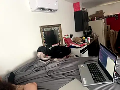 NickYnTop's cam snapshot