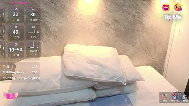 Dixie_grey1's cam snapshot