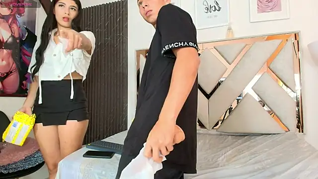 Antonella_And_Thiago live sex cam