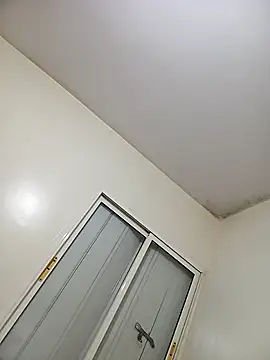 jawahir_sexy_squirt's cam snapshot