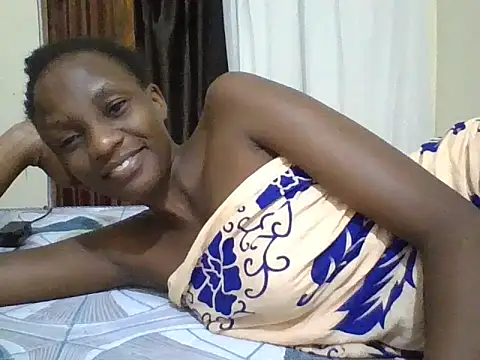 SimplyHer's cam snapshot