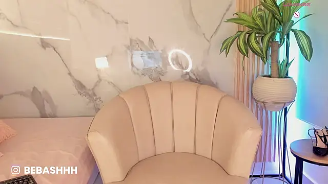 Fyre_divine's cam snapshot